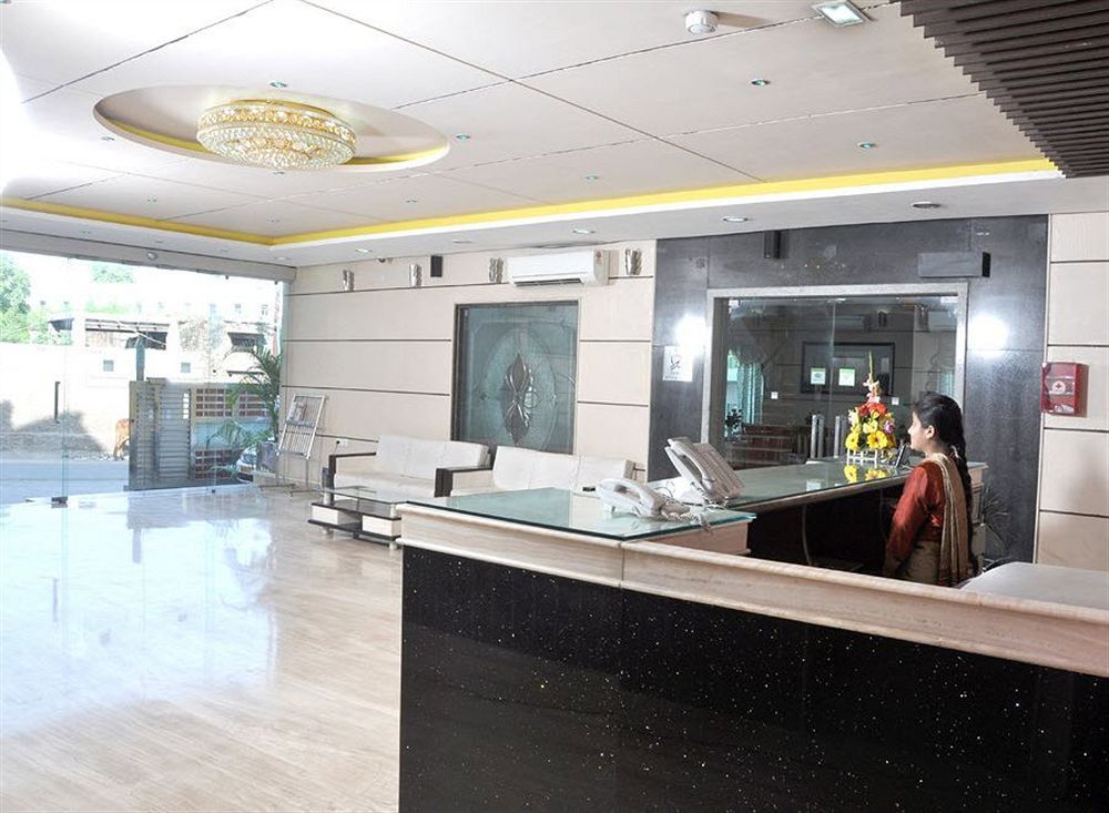 Sun Hotel Agra 外观 照片